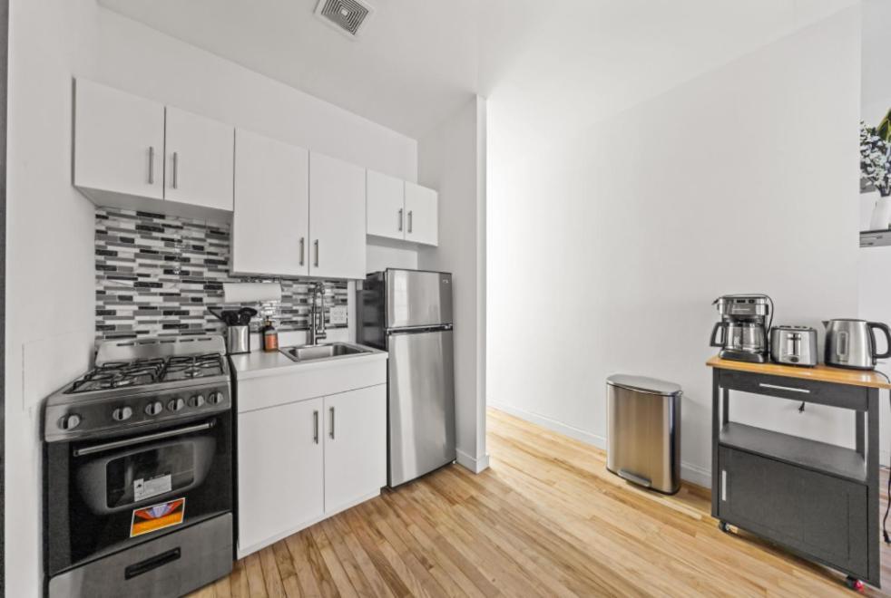 Upscale Retreat - One Bedroom In Downtown Manhattan's Union Square Apartamento